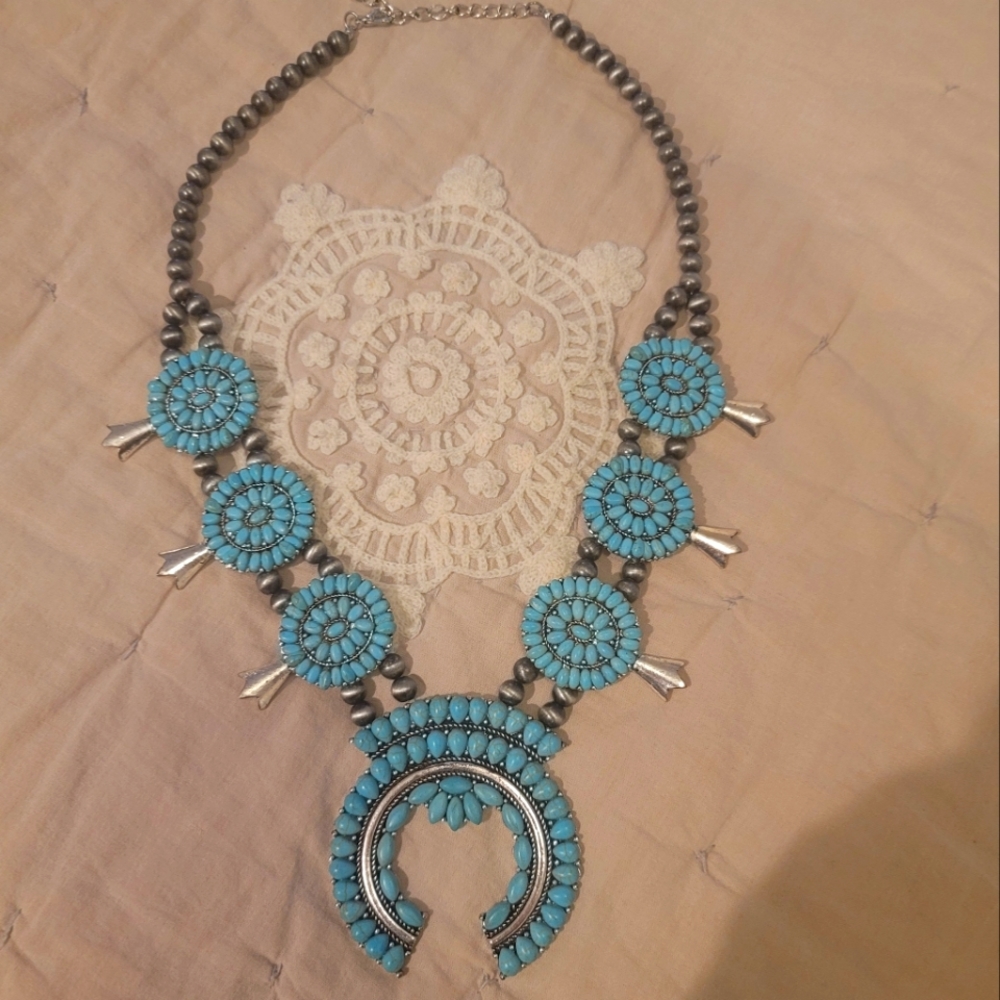 Beautiful Blossom Necklace